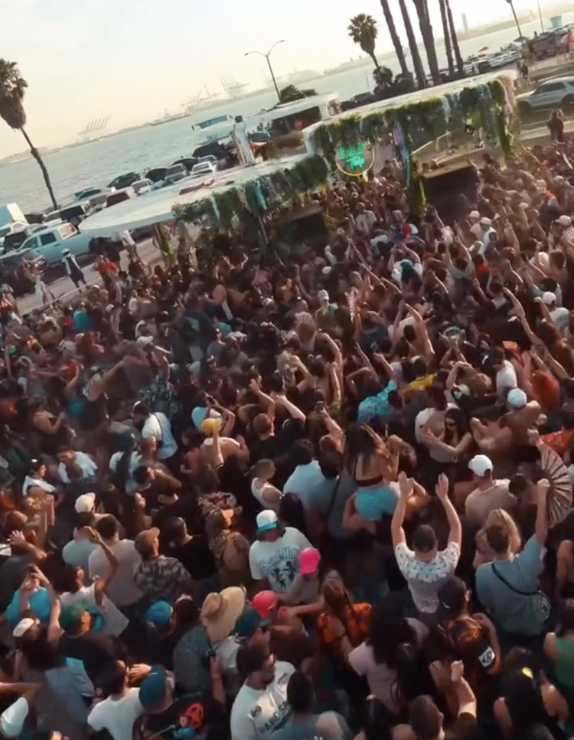 Best vibes in LBC 💜